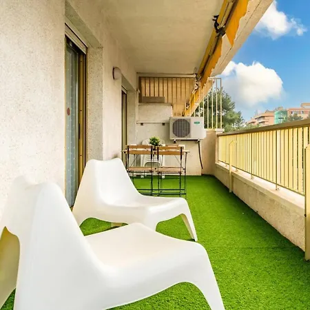 Luxury Pool Wifi Ac Apartment *